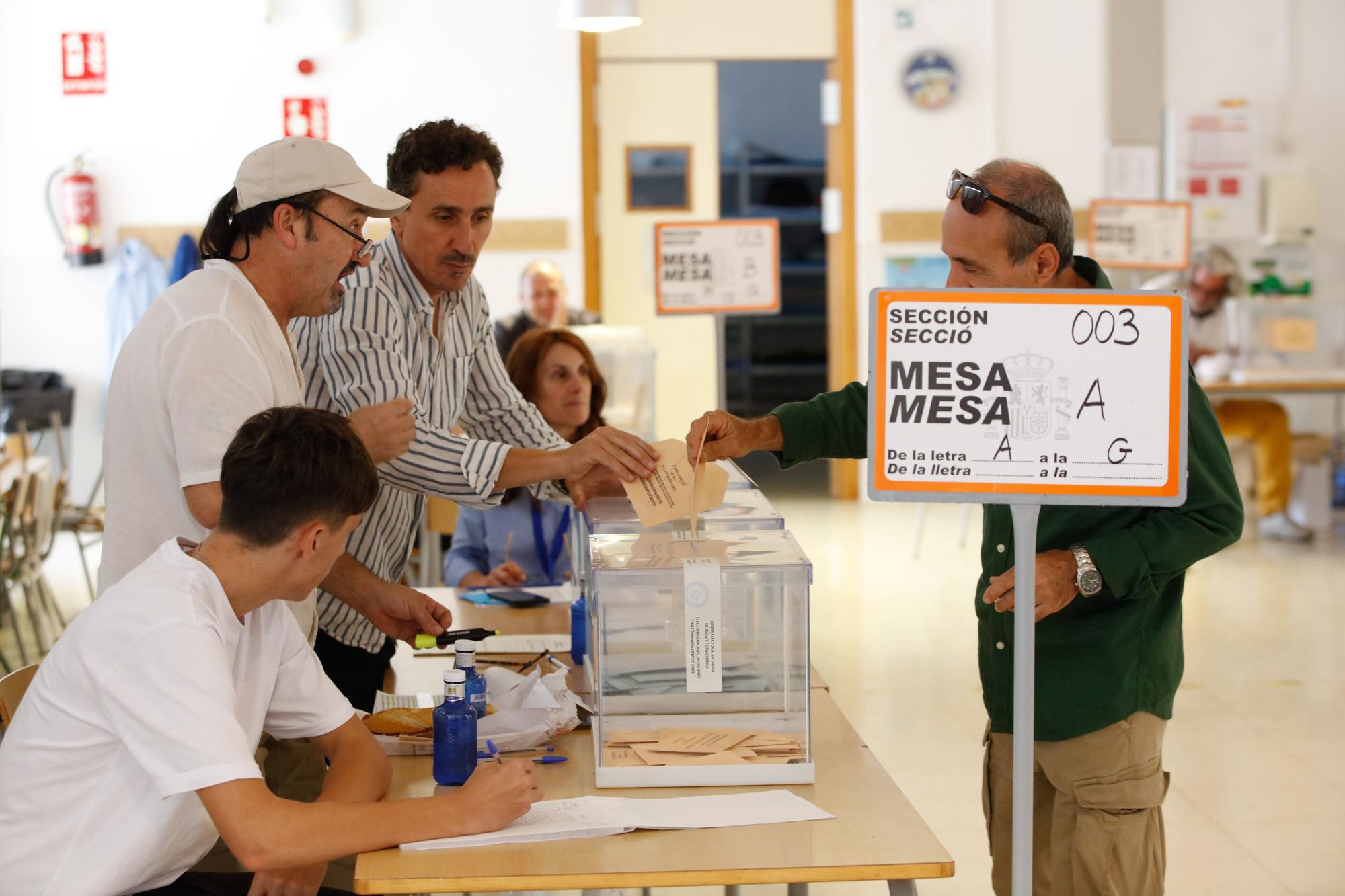 Todas las imágenes de la jornada de elecciones en Ibiza y Formentera