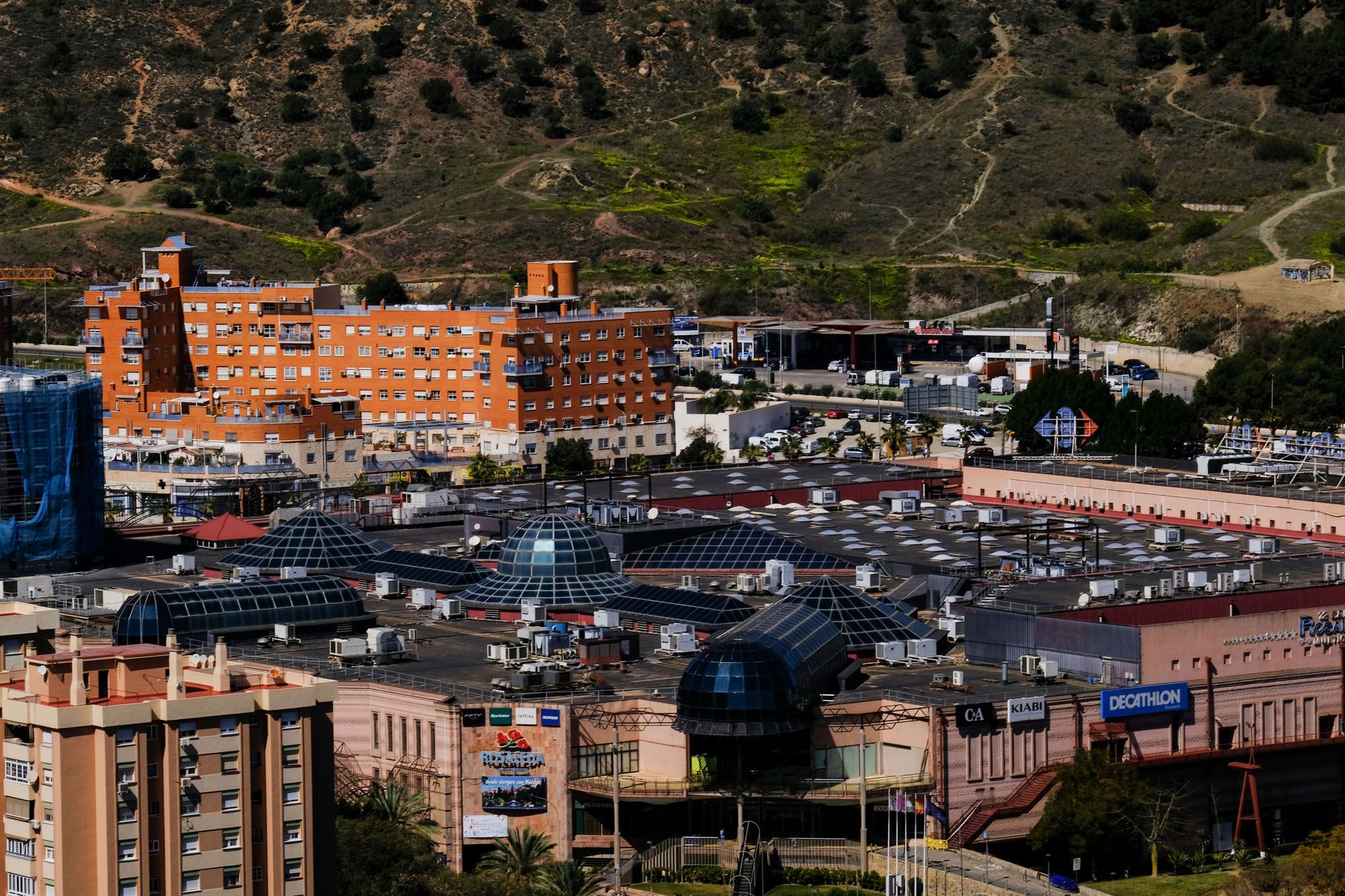 Vistas de Málaga desde las torres de Martiricos.