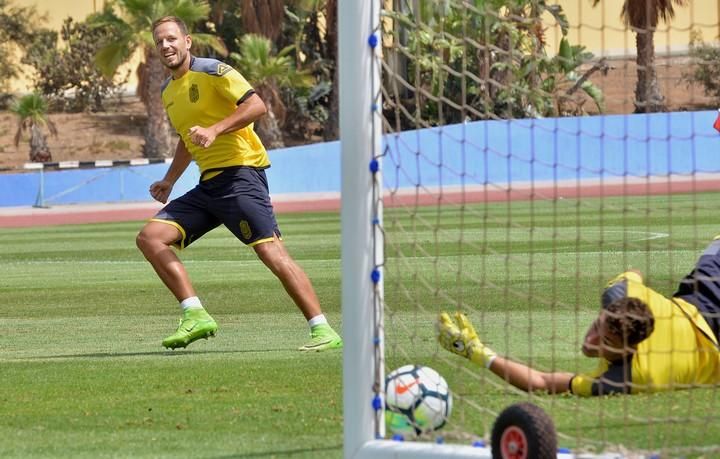 ENTRENAMIENTO UD LAS PALMAS MASPALOMAS