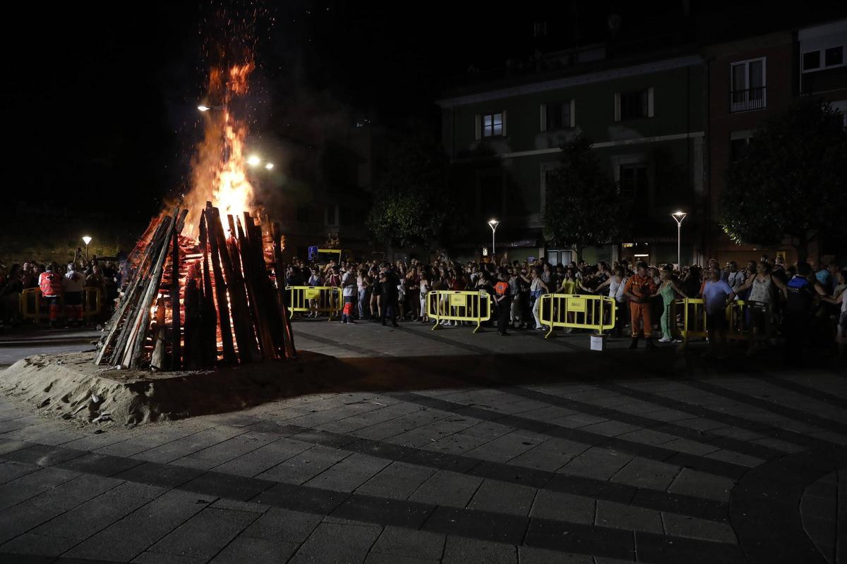 Mieres arde por San Xuan