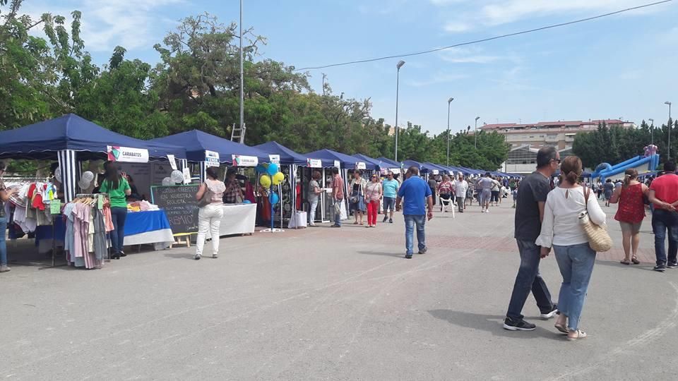 A peu de Carrer. Feria de comercio de Alaquàs.