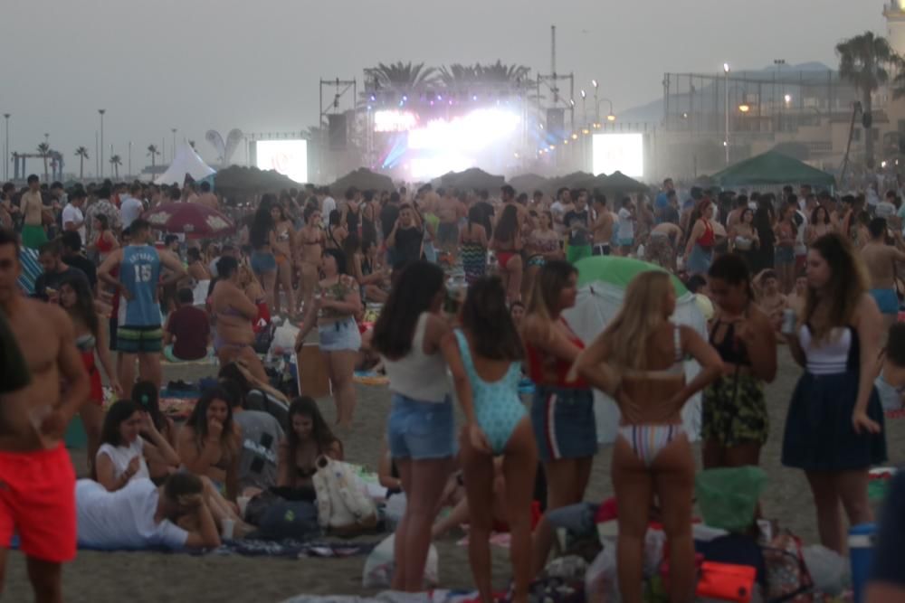 Málaga celebra la noche de San Juan en sus playas