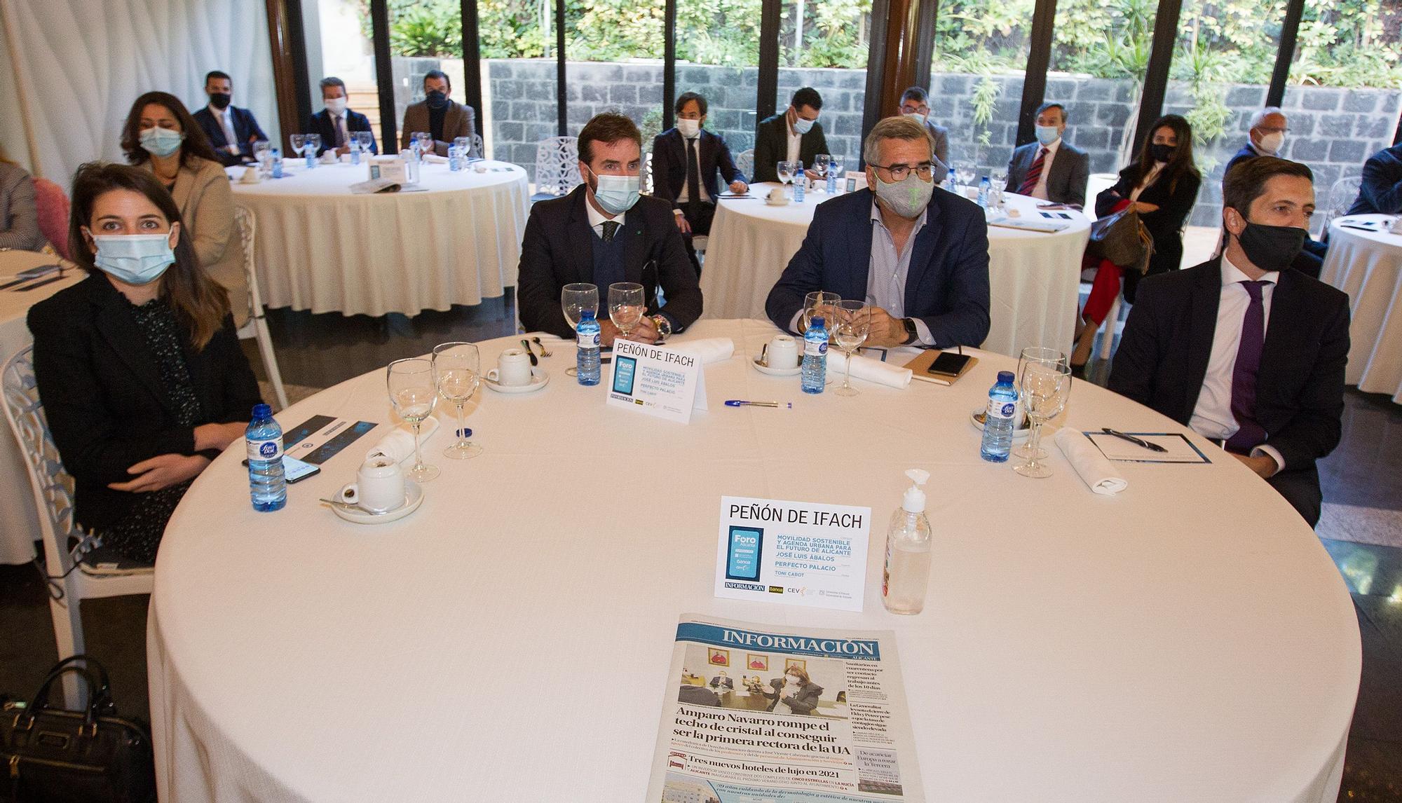 El ministro José Luis Ábalos en el Foro Alicante