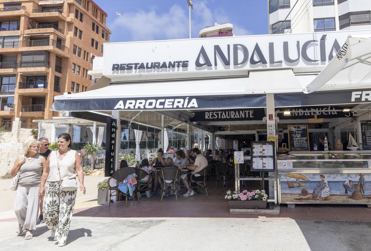 El restaurante Andalucía lleva 40 años ofreciendo una gastronomía basada en el respeto al producto local.