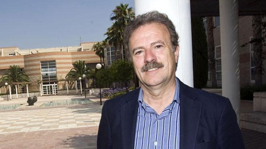 El presidente de la Academia, Manuel Campo Vidal.