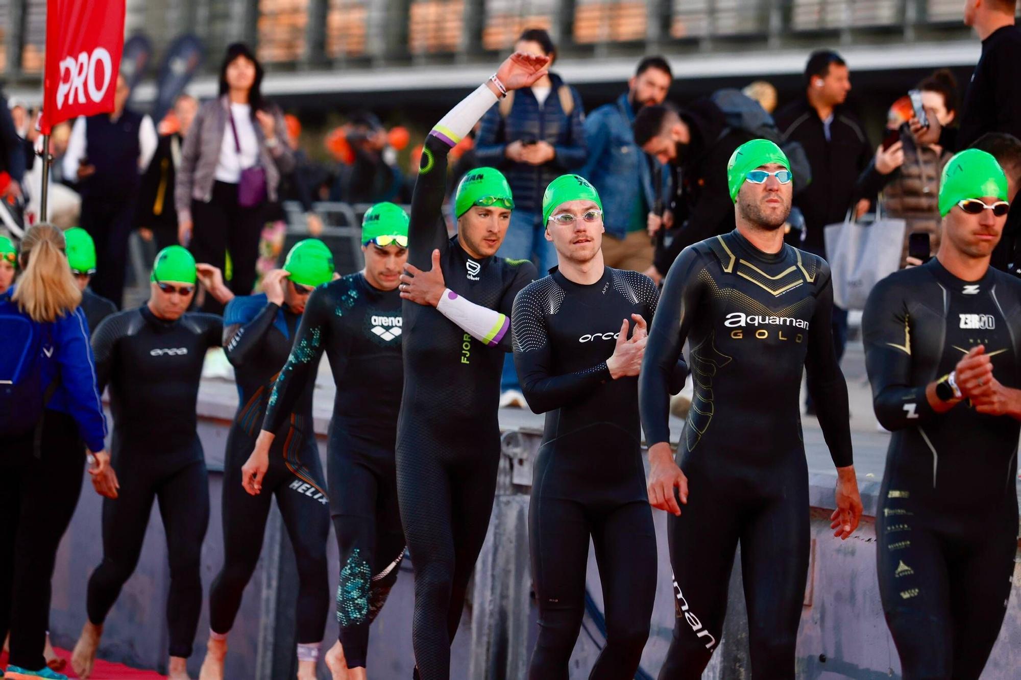 Así ha sido la prueba de natación del Ironman 70.3 en Valencia