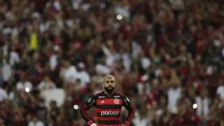 El Flamengo logra la remontada en un encuentro marcado por un polémico penalti