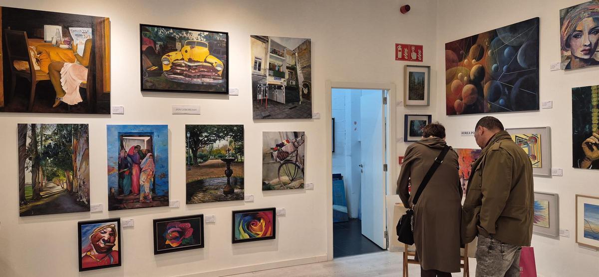 De un Ikea a una exposición de pinturas en pleno centro comercial de Vigo