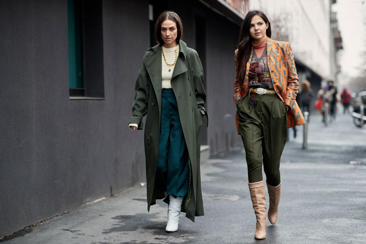 'Twinning' en color verde militar en el 'street style' de Milán