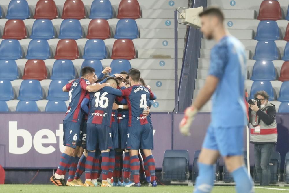 Las mejores imágenes del Levante - Athletic