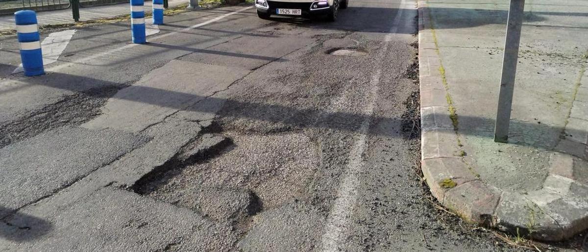 Luz verde al nuevo plan de asfaltado de Plasencia, que llegará a 13 calles.