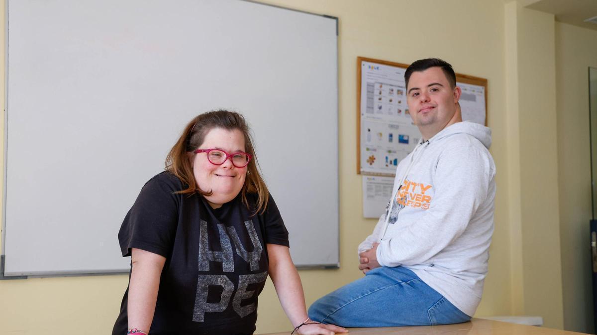 Marina y Sergio, usuarios de Down Córdoba