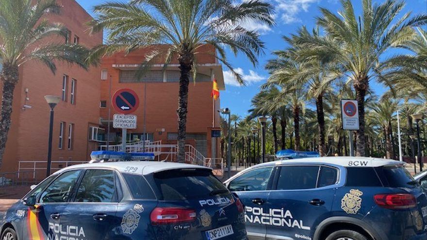 La operación contra el tráfico de droga ha sido realizada por la Comisaría de Elche.