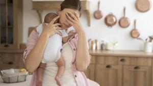 No saber la causa del lloro produce sentimientos de frustración, depresión o ansiedad en los padres.