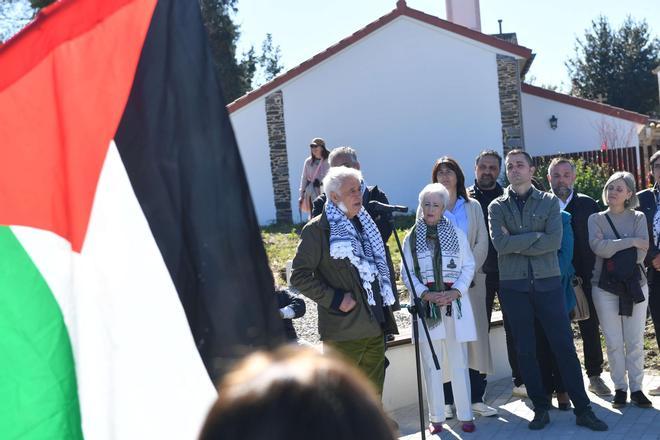 Yasser Arafat xa ten unha rúa en Oleiros