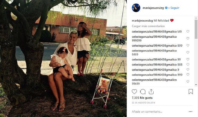 María Jesús Ruiz, junto a sus hijas en Instagram