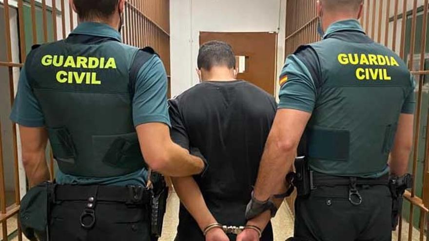 Detenido un joven de 24 años en Santa Maria por presuntos abusos sexuales