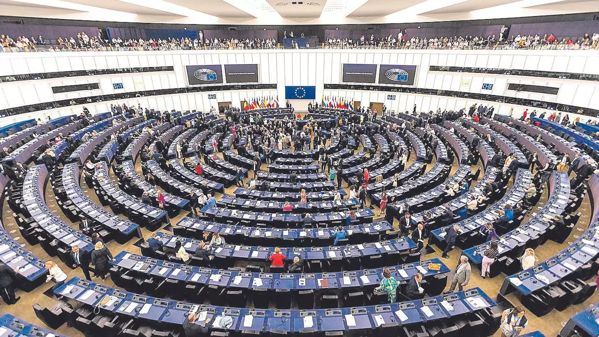 ¿Qué papel juega el Parlamento Europeo en la elección de la Comisión Europea? ¿Puede vetar candidatos?