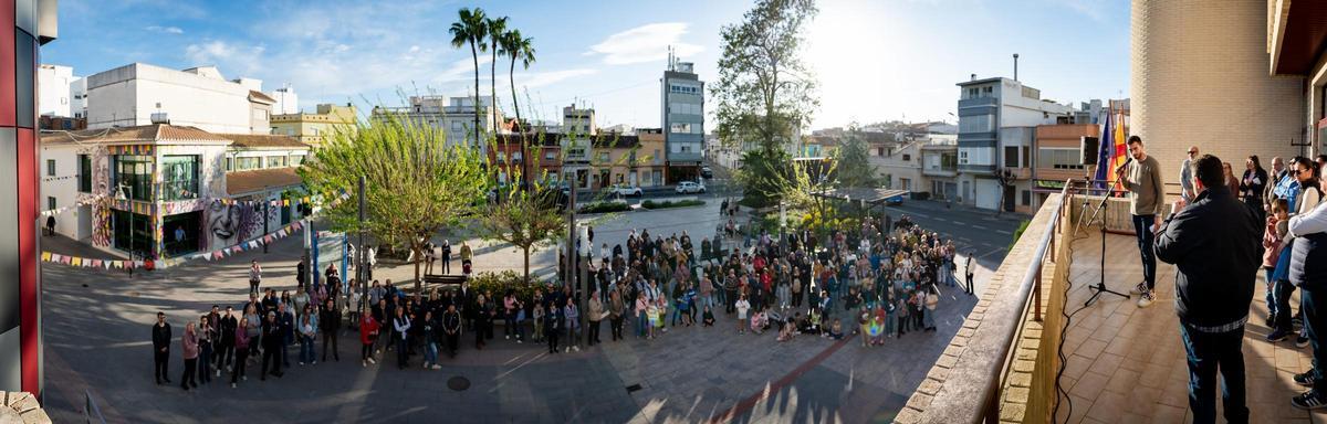 Homenaje de Bellreguard a su deportista más ilustre, Quique Llopis Doménech