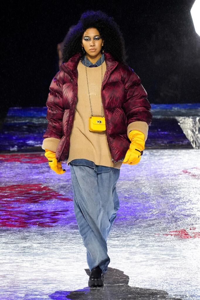 Tommy Hilfiger