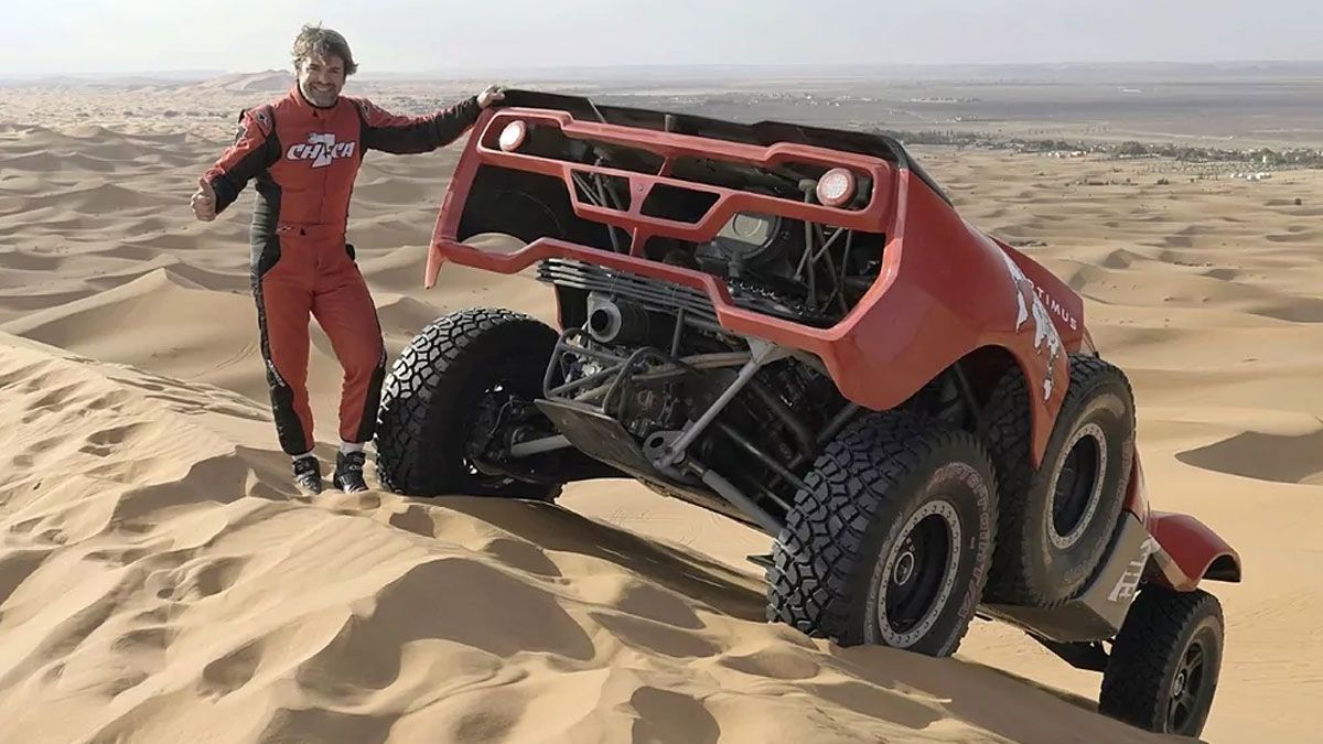 Carlos Checa se prueba en el desierto de Marruecos con el buggy de MD Sport