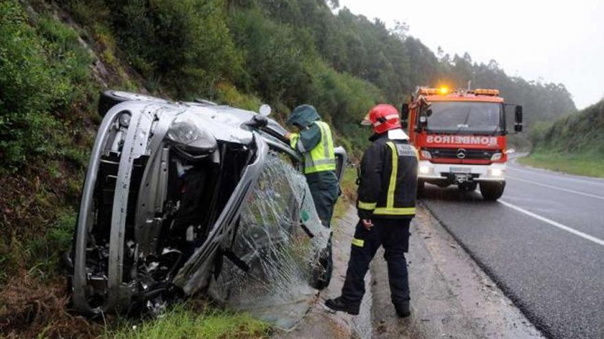 Atropellados en Vigo un anciano y un joven que quiso evitar la huida del coche