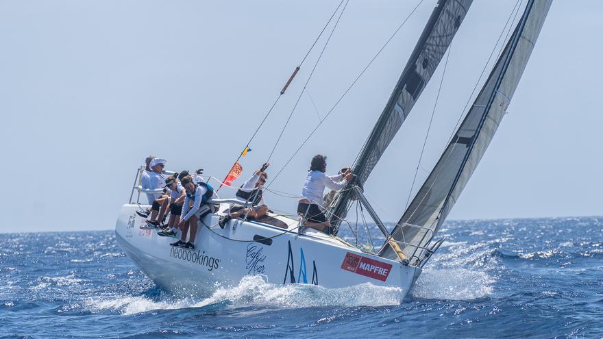 El Náutic Café del Mar se examina en la Ruta de la Sal tras someterse a una reforma