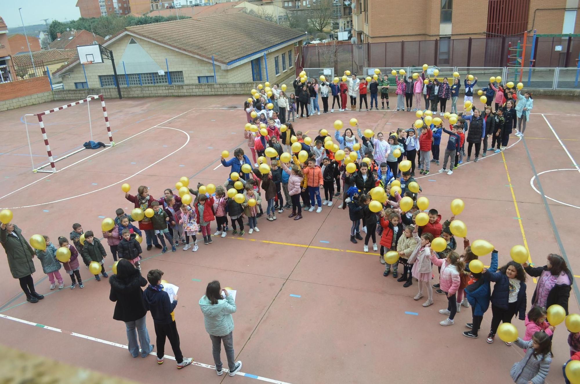 El CEIP Buenos Aires de Benavente, sensibilizado contra el cáncer infantil