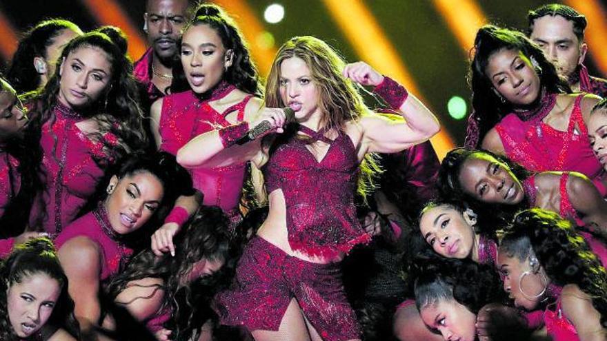 La cantante Shakira, en uno de sus conciertos.  | // REUTERS