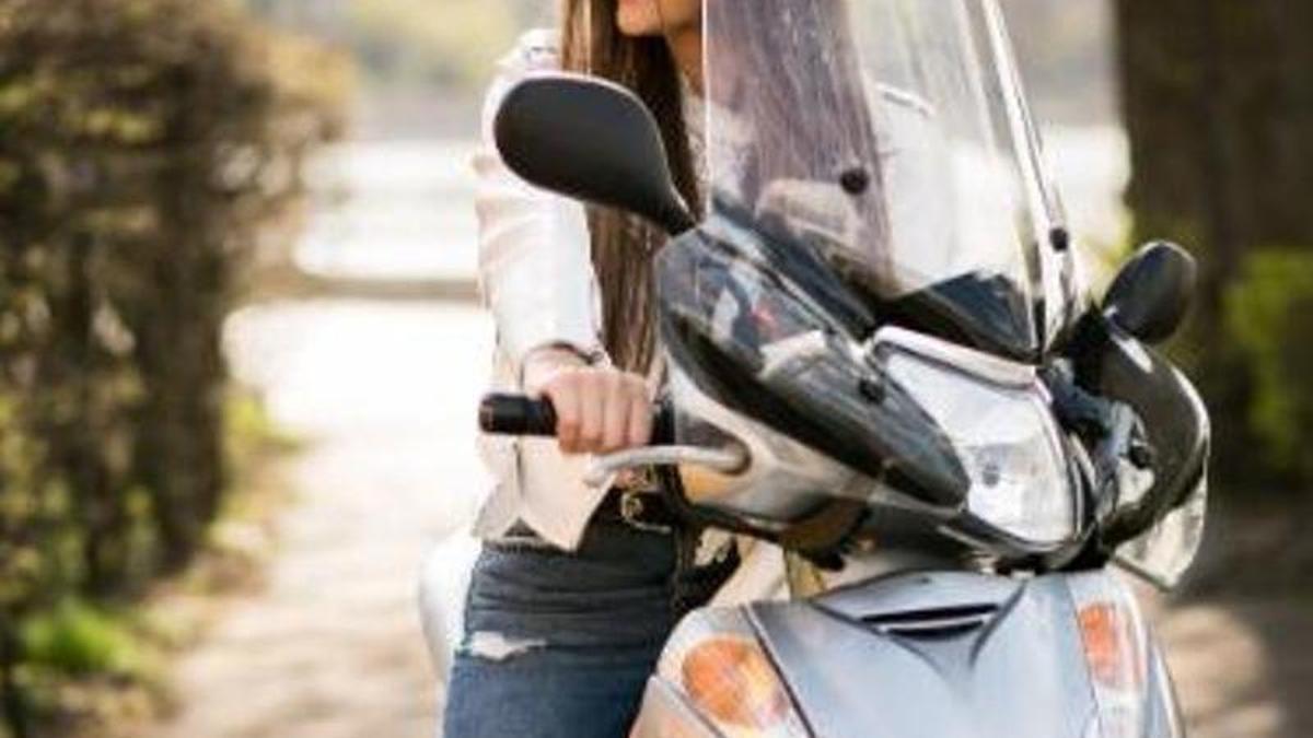 Pensant a viatjar amb moto?