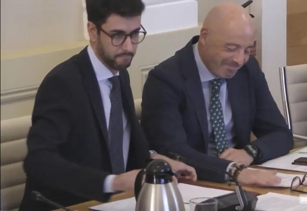 Orgaz y Muriel en el pleno de este jueves.