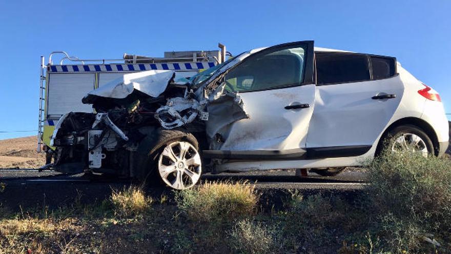 Uno de los automóviles accidentados ayer en Fuerteventura.