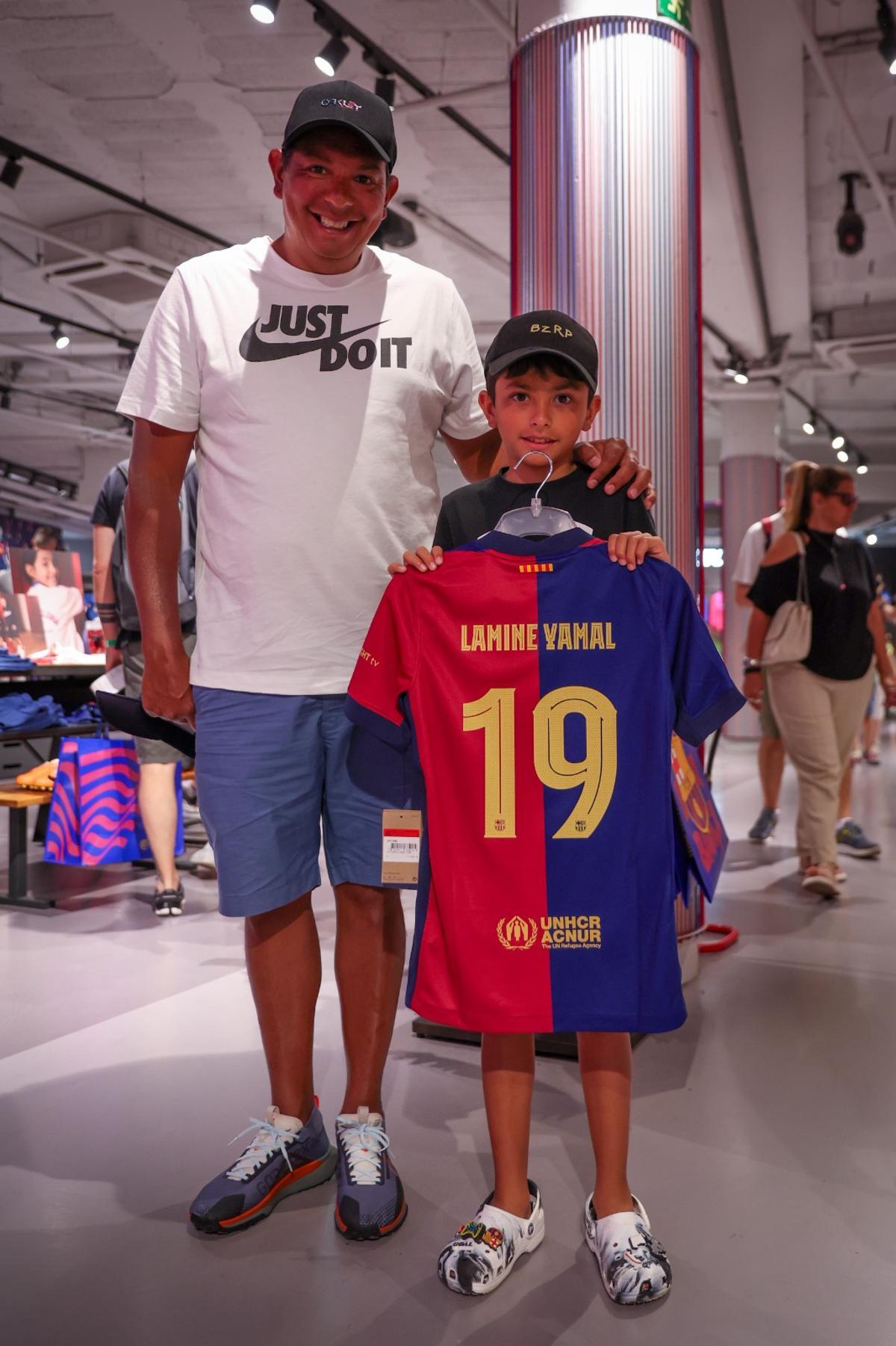 Pasión por Lamine Yamal y la nueva camiseta del Barça Pasión por Lamine Yamal y la nueva camiseta del Barça