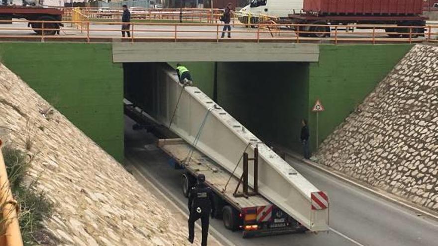 Atasco del camión que bloqueó el polígono en noviembre.