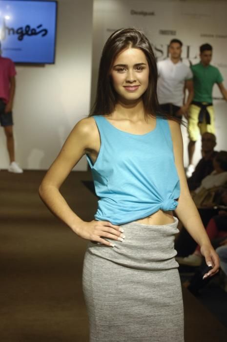 DESFILE DE MODA JUVENIL