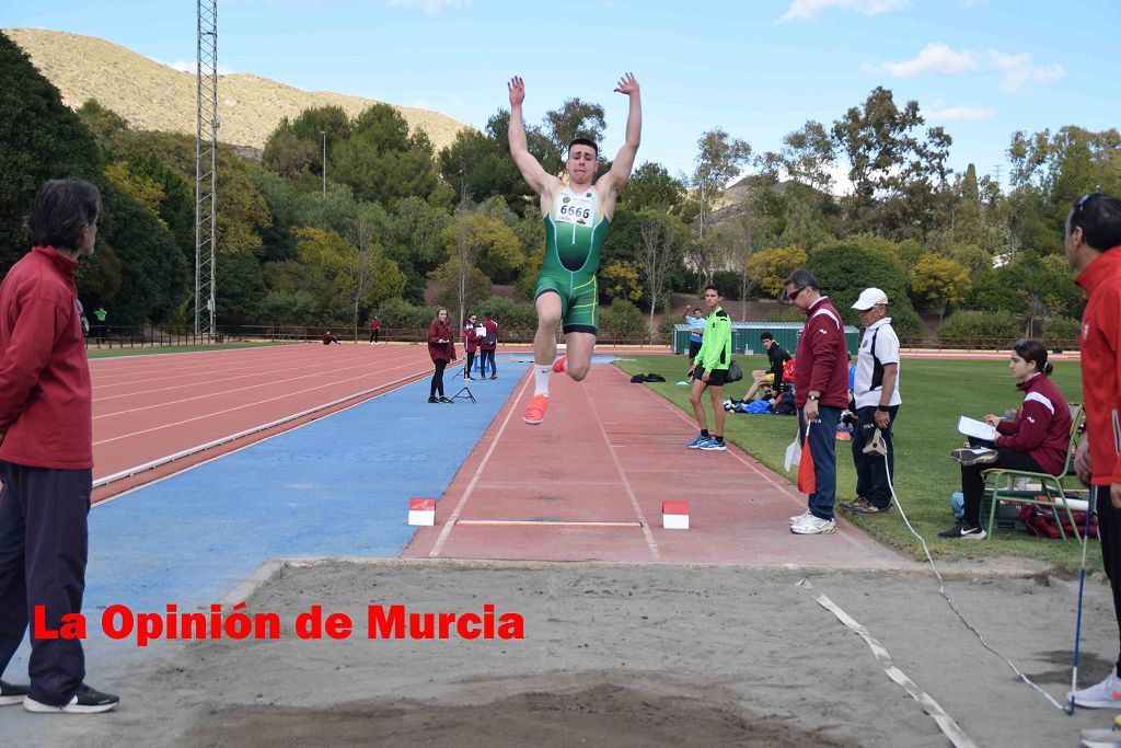 Regional absoluto y sub-23 de atletismo en Lorca