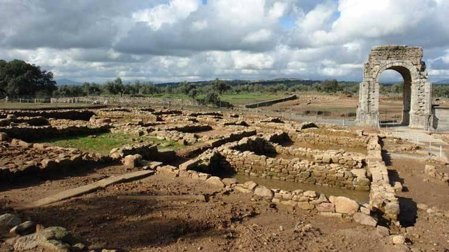 Nueva ruta por el Cáceres Romano y visita a Cáparra