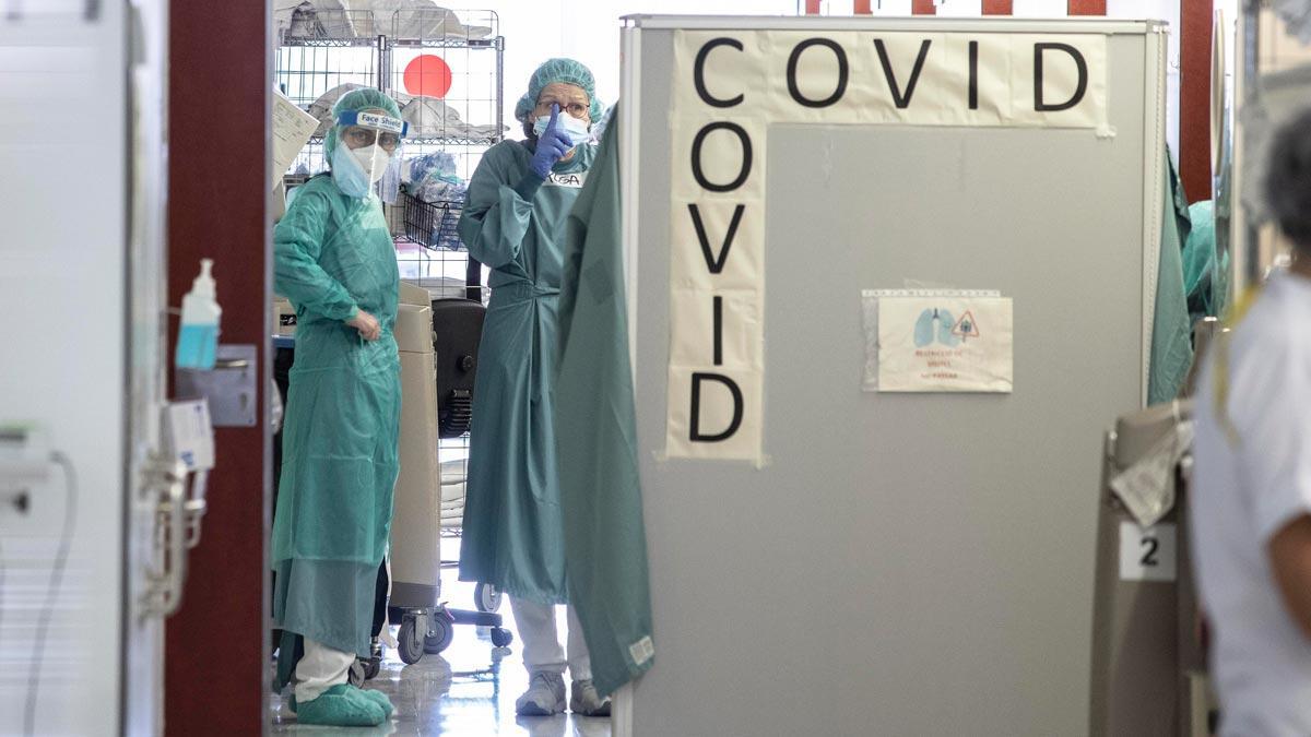 Zona de enfermos con covid en una de las plantas del Hospital de Sant Pau
