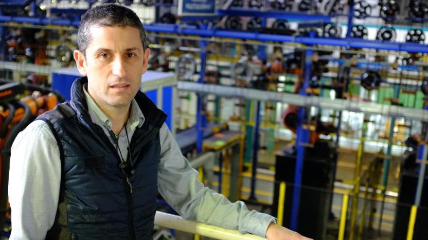 Carlos Fernández, a l&#039;interior de la planta de Maxion Wheels Manresa