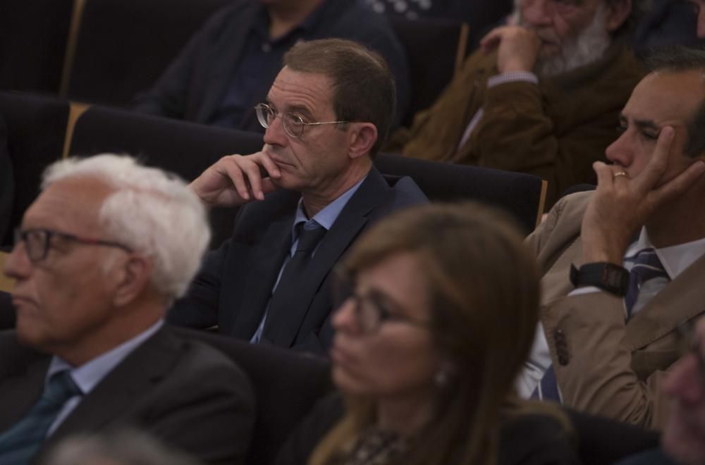 Conferencia de política ambiental de Elena Cebrián en el Club Mercantil