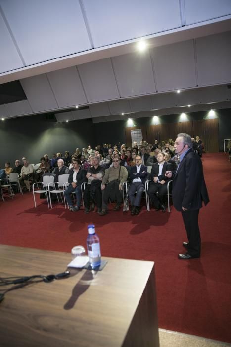 IV Semana de la Ciencia: La posverdad y las falsas