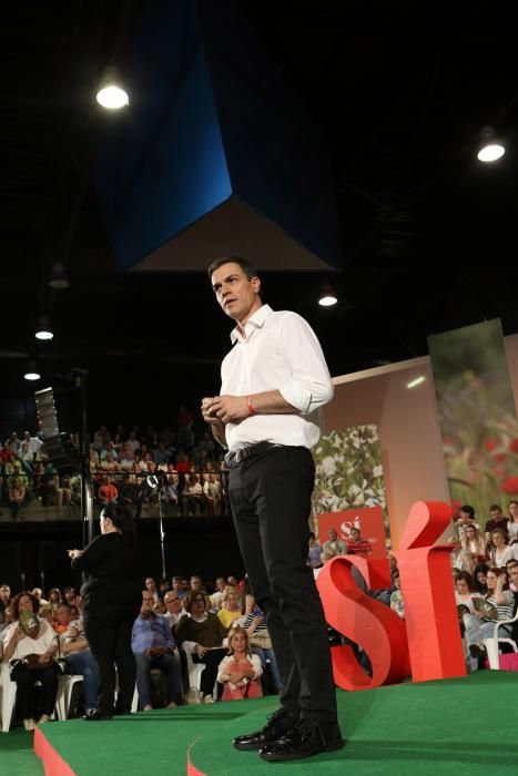 Mitin del PSOE en Oviedo con Pedro Sánchez