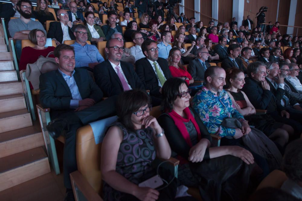 Las principales autoridades, empresarios y miembros de la sociedad civil acudieron al evento.