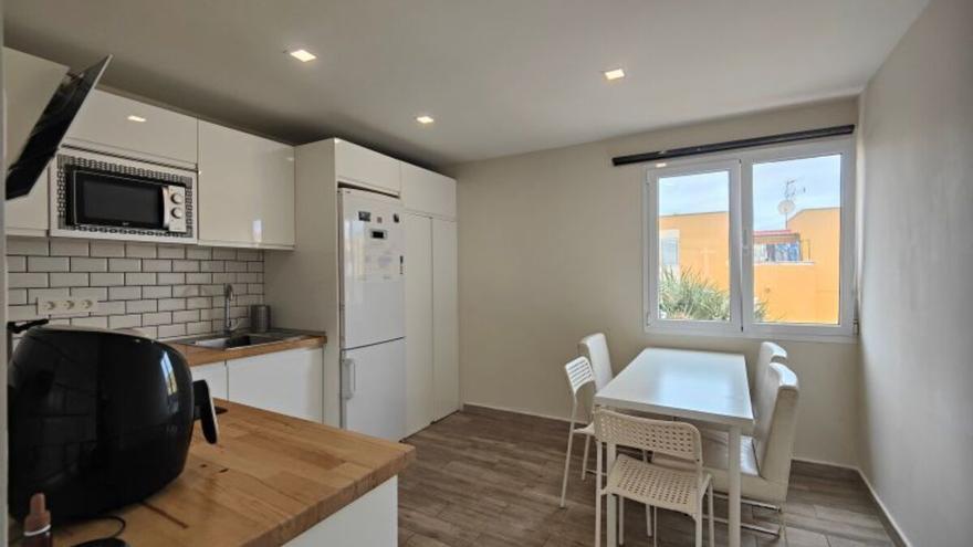 Gran chollo inmobiliario en Las Palmas: coqueta vivienda lista para entrar a vivir por solo 94.000 euros