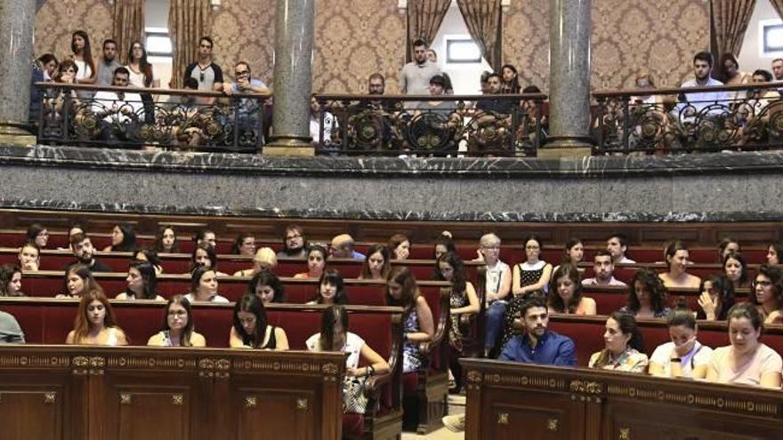 Algunos de los jóvenes que comenzarán a trabajar en el Ayuntamiento de València.