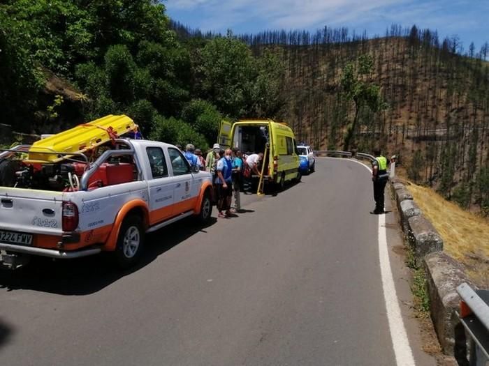 Mujer herida al precipitarse por un terraplén