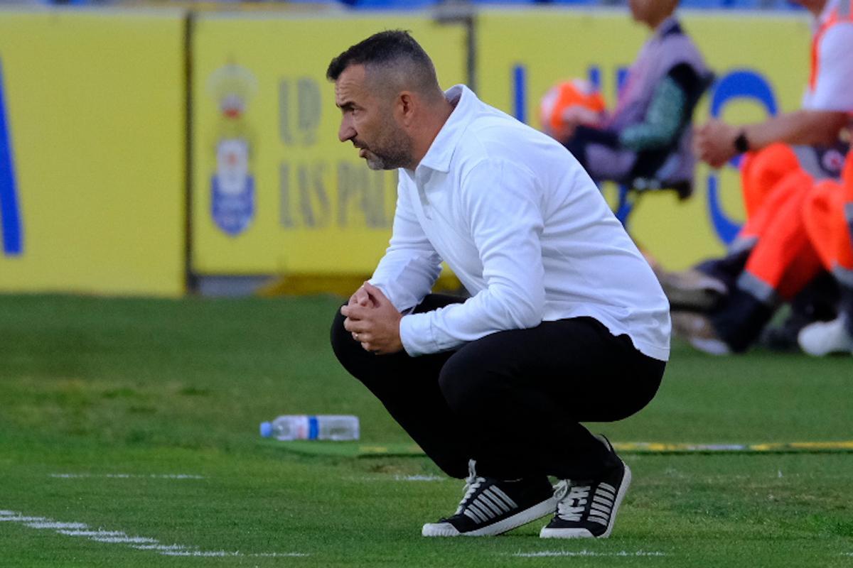 Diego Martínez, el pasado viernes, en el pulso ante el Rayo Vallecano.