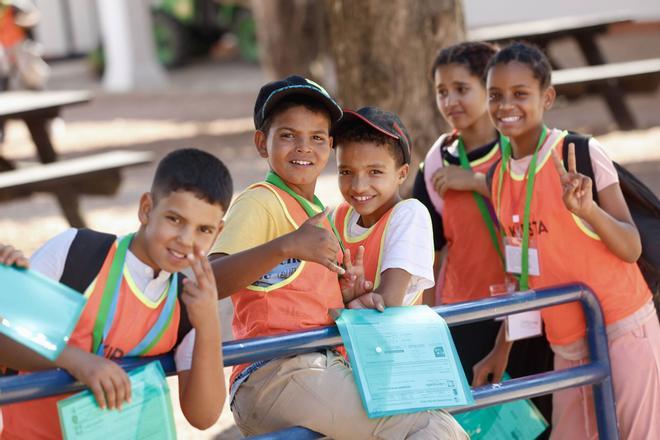 La llegada de los niños saharauis a Córdoba, en imágenes
