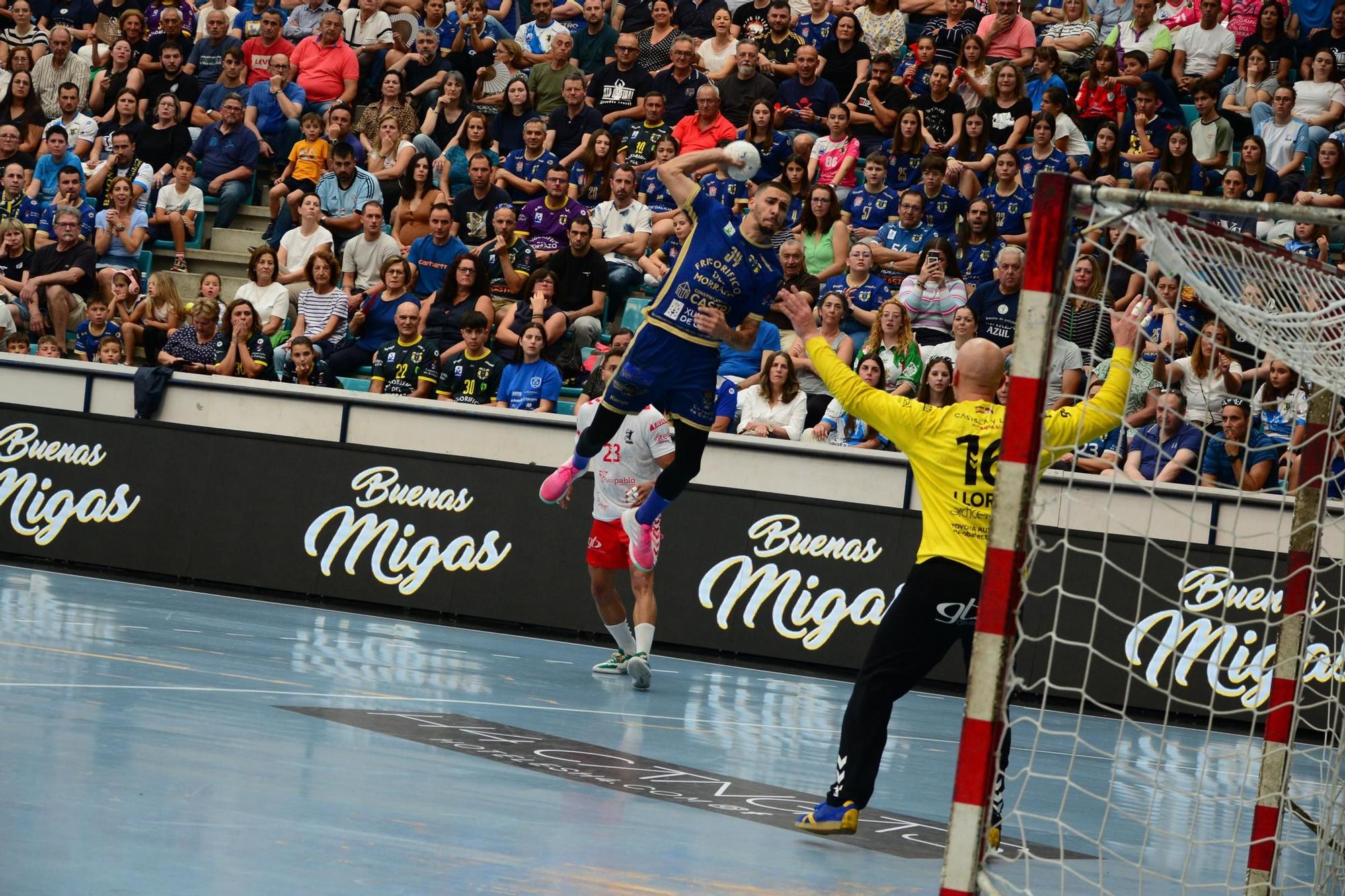 La permanencia del Frigoríficos del Morrazo y la despedida de Moisés Simes