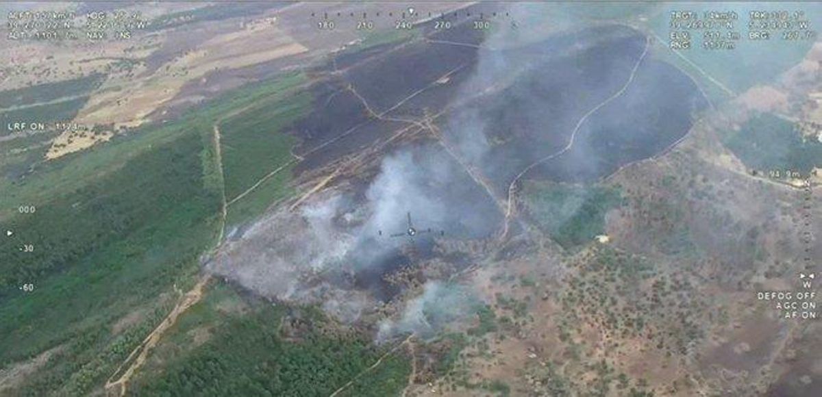 Vista aérea del incendio de Valdecaballeros.